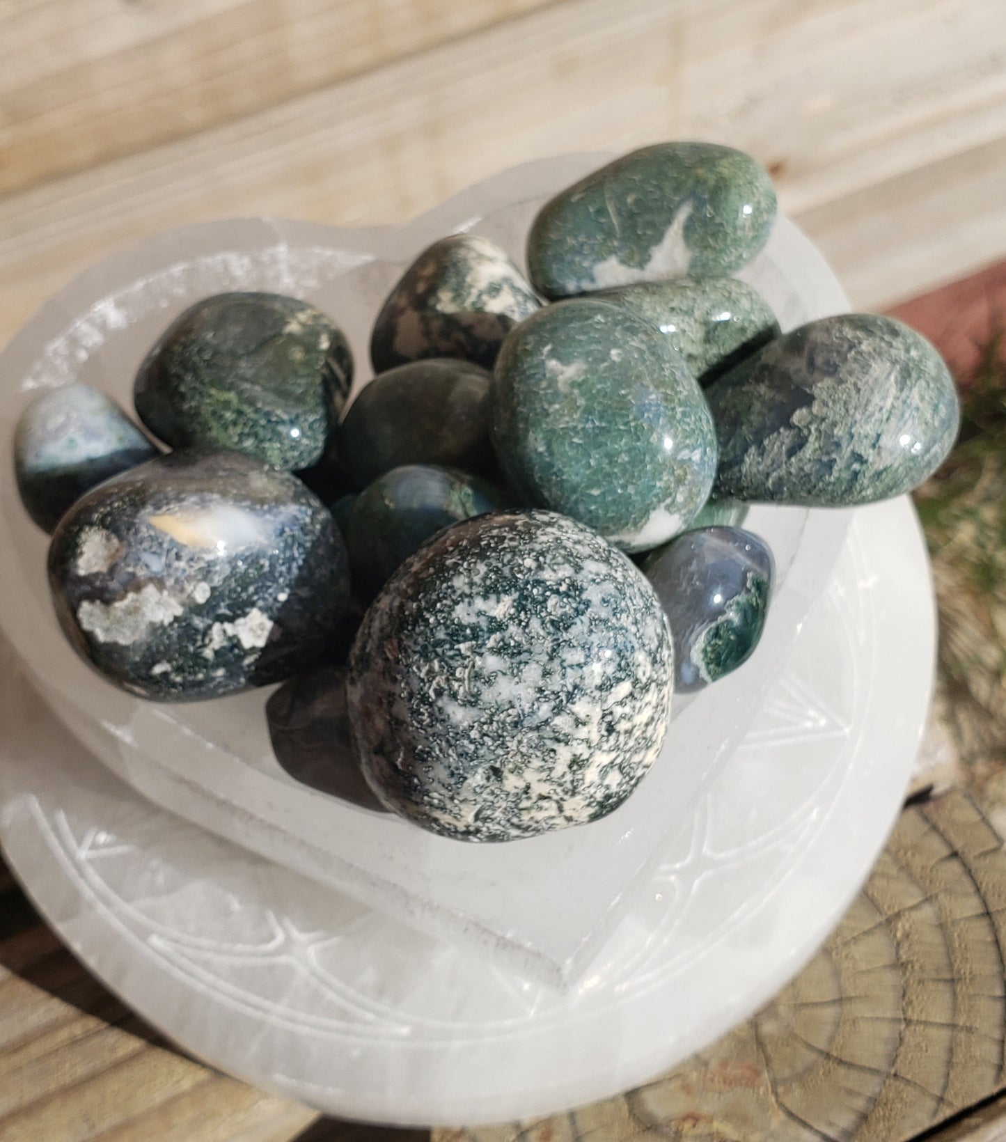 Moss Agate Tumbled Stone