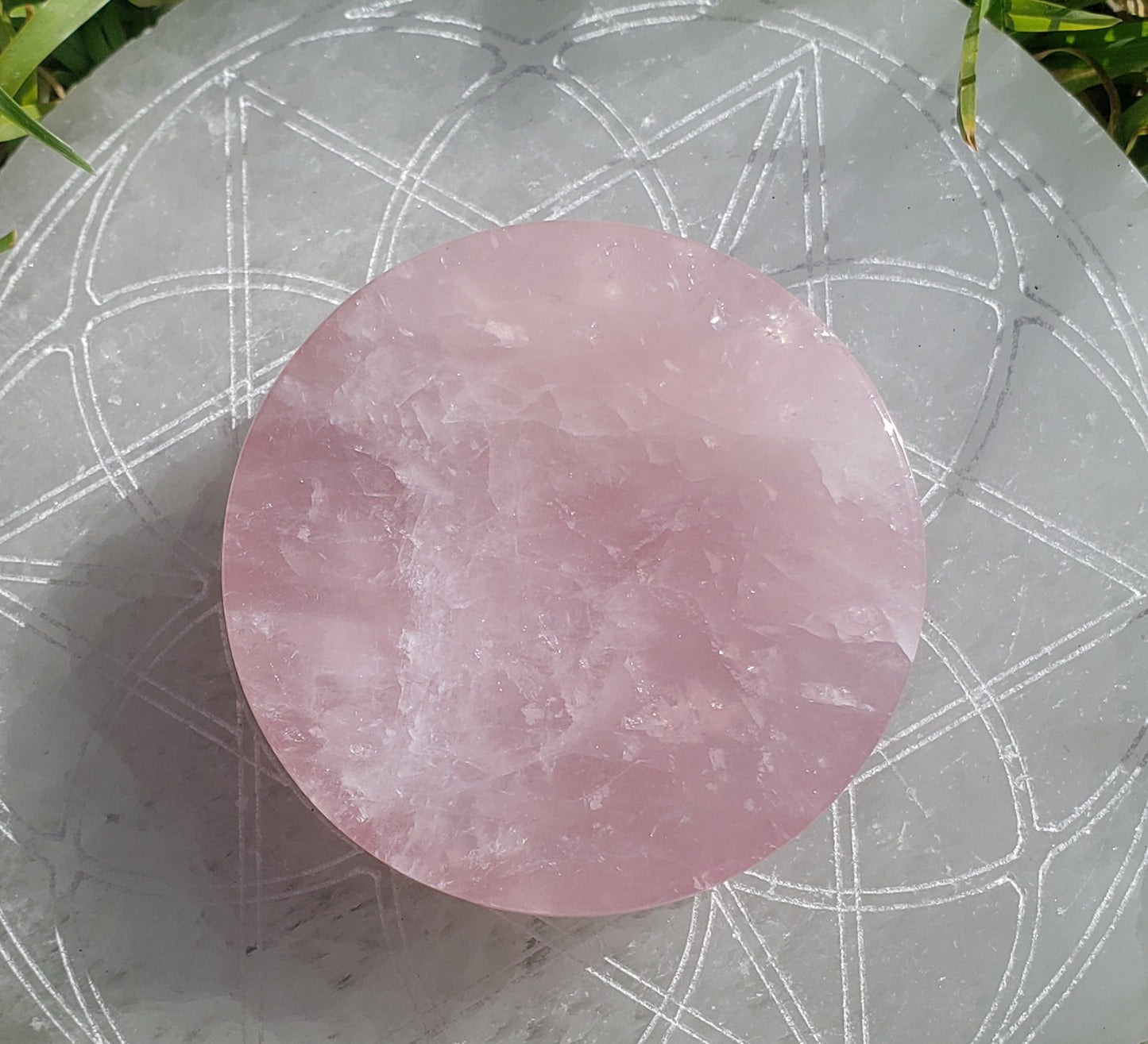 Rose Quartz Sphere Stand (1)